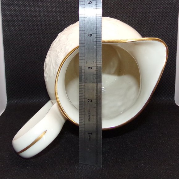 Lenox Pitcher Blackberry Pattern Ivory with Gold Trim - Picture 6 of 8